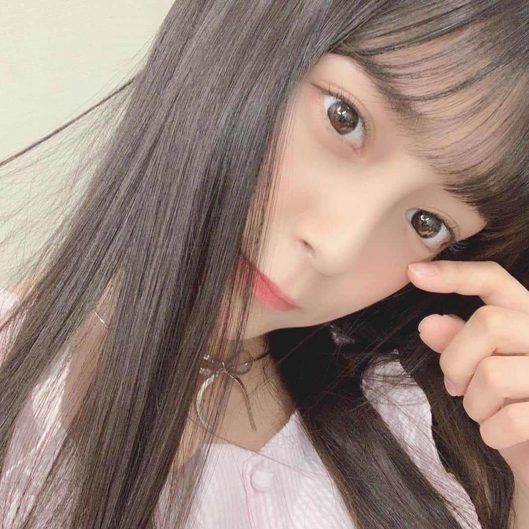 小山リーナさんのインスタグラム写真 - (小山リーナInstagram)「このいちごみるくめちょめちょすき ・ 🍓 ・ 🍓 #私服 #ワンピース #ノースリーブ #いちごみるく #ピンク #自撮り #アイドル #高校生 #jk #16歳 #夏休み #photo #selfie #followme」8月10日 23時26分 - rina_koyama_box