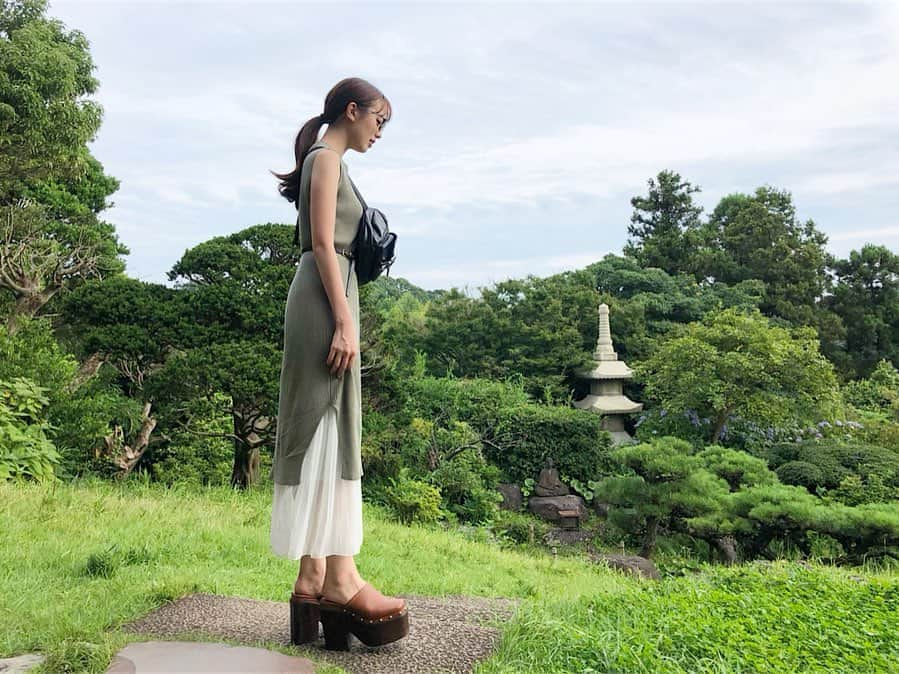 宮内理沙さんのインスタグラム写真 - (宮内理沙Instagram)「💚 one of my fav dresses👗🎀 . . 最近のお気に入りワンピ🥰 ちょっと前だけど自然に癒された日🌿 . #mercuryduo #後ろのシワは気にしないでください」8月10日 23時28分 - risa_miyauchi