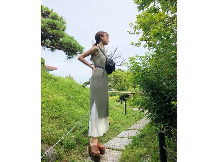 宮内理沙さんのインスタグラム写真 - (宮内理沙Instagram)「💚 one of my fav dresses👗🎀 . . 最近のお気に入りワンピ🥰 ちょっと前だけど自然に癒された日🌿 . #mercuryduo #後ろのシワは気にしないでください」8月10日 23時28分 - risa_miyauchi