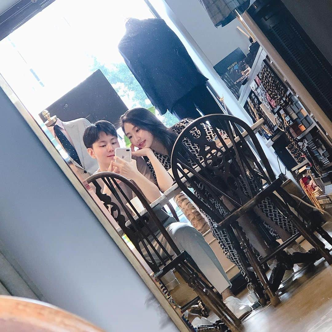 ヨンジュン さんのインスタグラム写真 - (ヨンジュン Instagram)「#190810#👔가봉 오랜만에 해본다😮」8月10日 23時43分 - windboy511