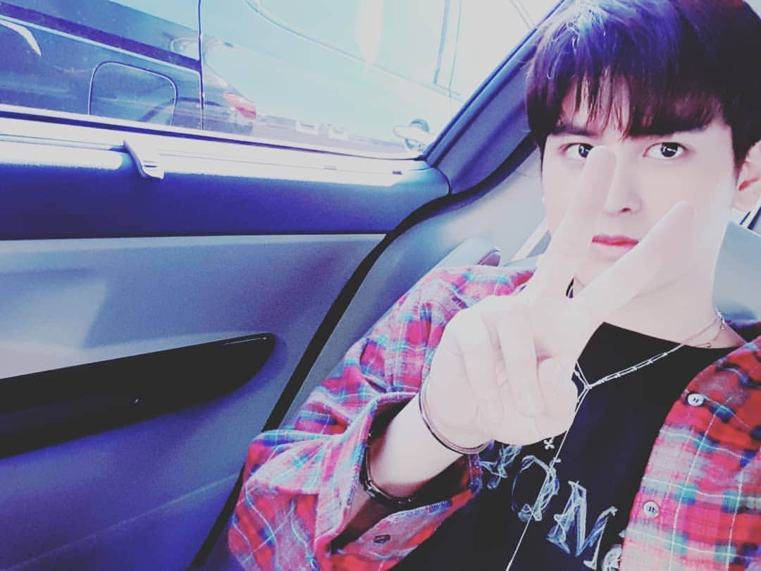 CHAN（チョン・チャヌ）のインスタグラム：「#👊」
