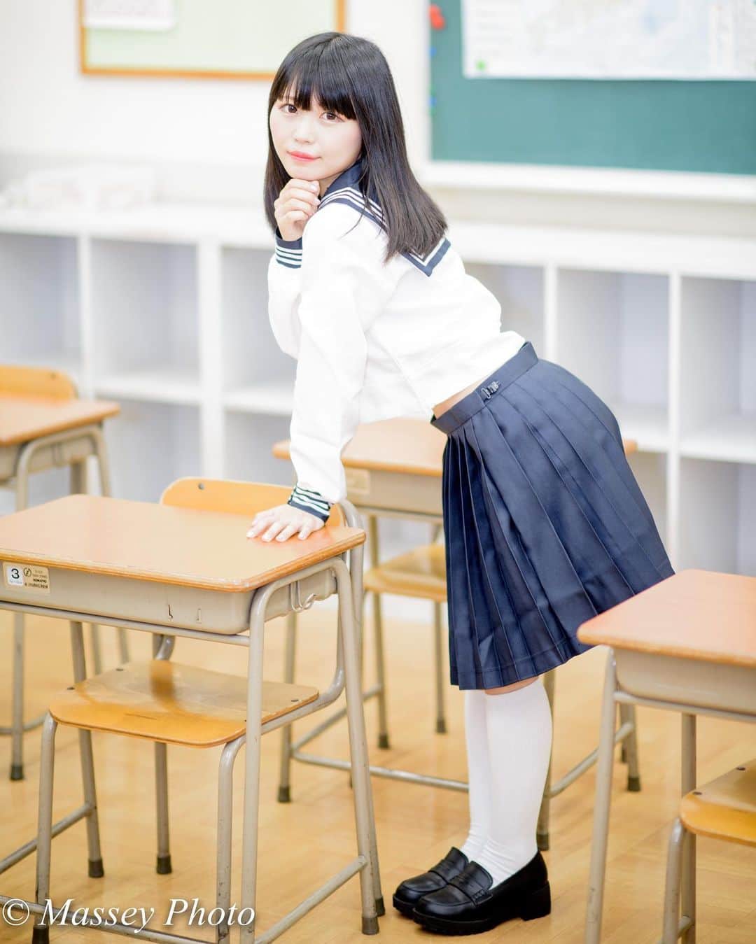 のインスタグラム：「. . . . 「ハコスタジアム東京」で撮った写真です。 モデルは、SAKIちゃんです。 It is a picture taken in the studio “HACO STADIUM TOKYO.one”. Her name is SAKI. . . #ポートレート #ポートレート女子 #ポートレートモデル #ポートレート撮影 #ポートレート部 #ポートレイト #ポトレ #被写体 #モデル #被写体モデル #ポトレのセカイ #東京カメラ部 #サロンモデル #セーラー服 #撮影会モデル #ポートレートモデル撮影 #portrait #excellent_portraits #girlsphoto #制服 #lovers_nippon_portrait #portrait_perfection #portraitphotography #japanesegirl #japanesemodel #被写体女子 #tokyogirl #모델촬영 #인물사진교실」