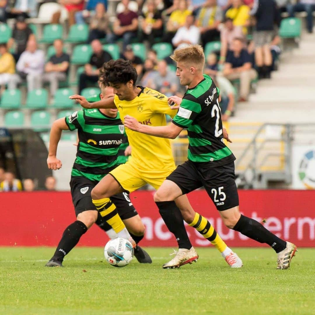 ボルシア・ドルトムントさんのインスタグラム写真 - (ボルシア・ドルトムントInstagram)「👏 Another successfull friendly match: We won 4-0 against @preussen06. ⚽️⚽️ @mariogotze ⚽️ @zagad2_ ⚽️@leobalerdi5 #bvb #borussiadortmund #dortmund #preußenmünster #fußball #soccer」8月11日 0時58分 - bvb09