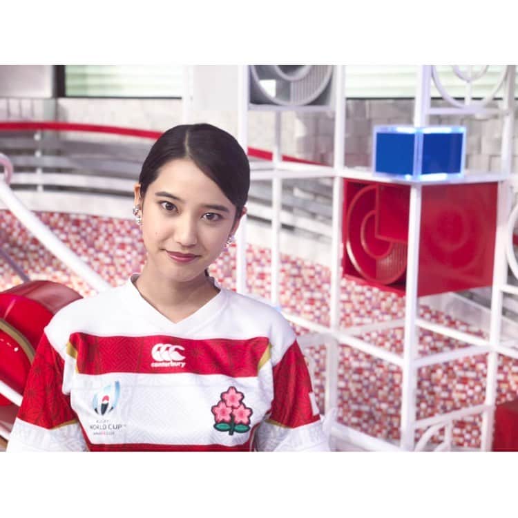 山崎紘菜さんのインスタグラム写真 - (山崎紘菜Instagram)「🌞 今週も日テレ「Going! Sports＆News」 ありがとうございました！ 連日続く猛暑… 熱中症などにはくれぐれもお気をつけて 素敵な三連休をお過ごしください。 #日テレ#Going!」8月11日 2時32分 - hirona_yamazaki