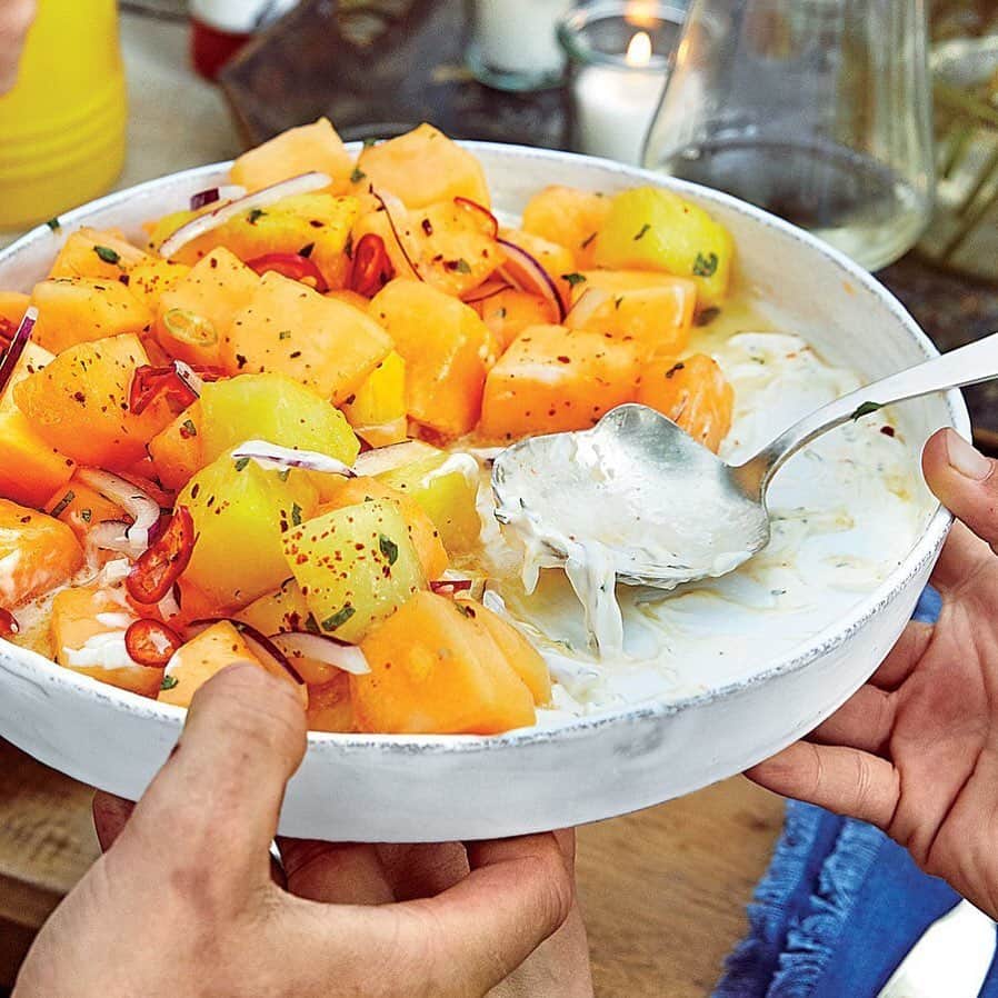 Food & Wineさんのインスタグラム写真 - (Food & WineInstagram)「Melon + yogurt = our favorite any-time-of-day salad. Tap the link in our bio for the recipe. 📷: @conpoulos」8月11日 3時07分 - foodandwine