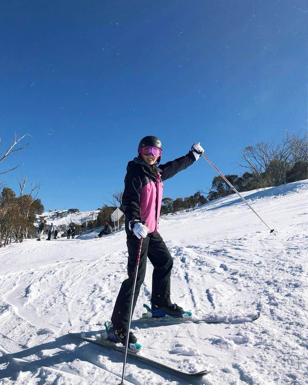 舞川あいくさんのインスタグラム写真 - (舞川あいくInstagram)「Just love being here！☃️❄️//🇦🇺 本当に楽しかった💖 #australia #ski #snow #thredbo #オーストラリア」7月27日 21時59分 - aiku_0817__