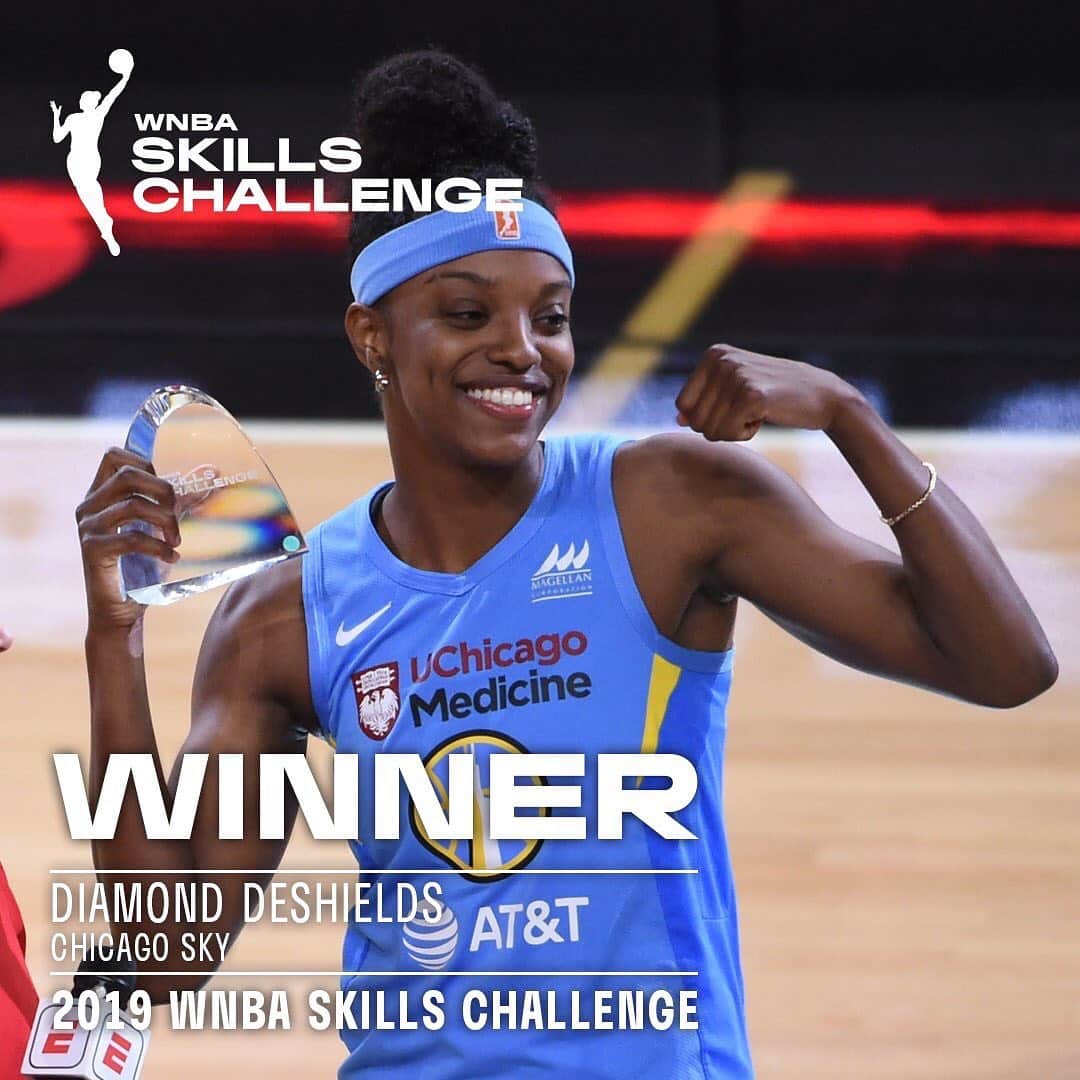 NBAさんのインスタグラム写真 - (NBAInstagram)「Congrats to @diamonddoesit1 & @strick40, the winners of today’s #WNBAAllStar Skills Challenge & 3PT contest!」7月27日 13時27分 - nba