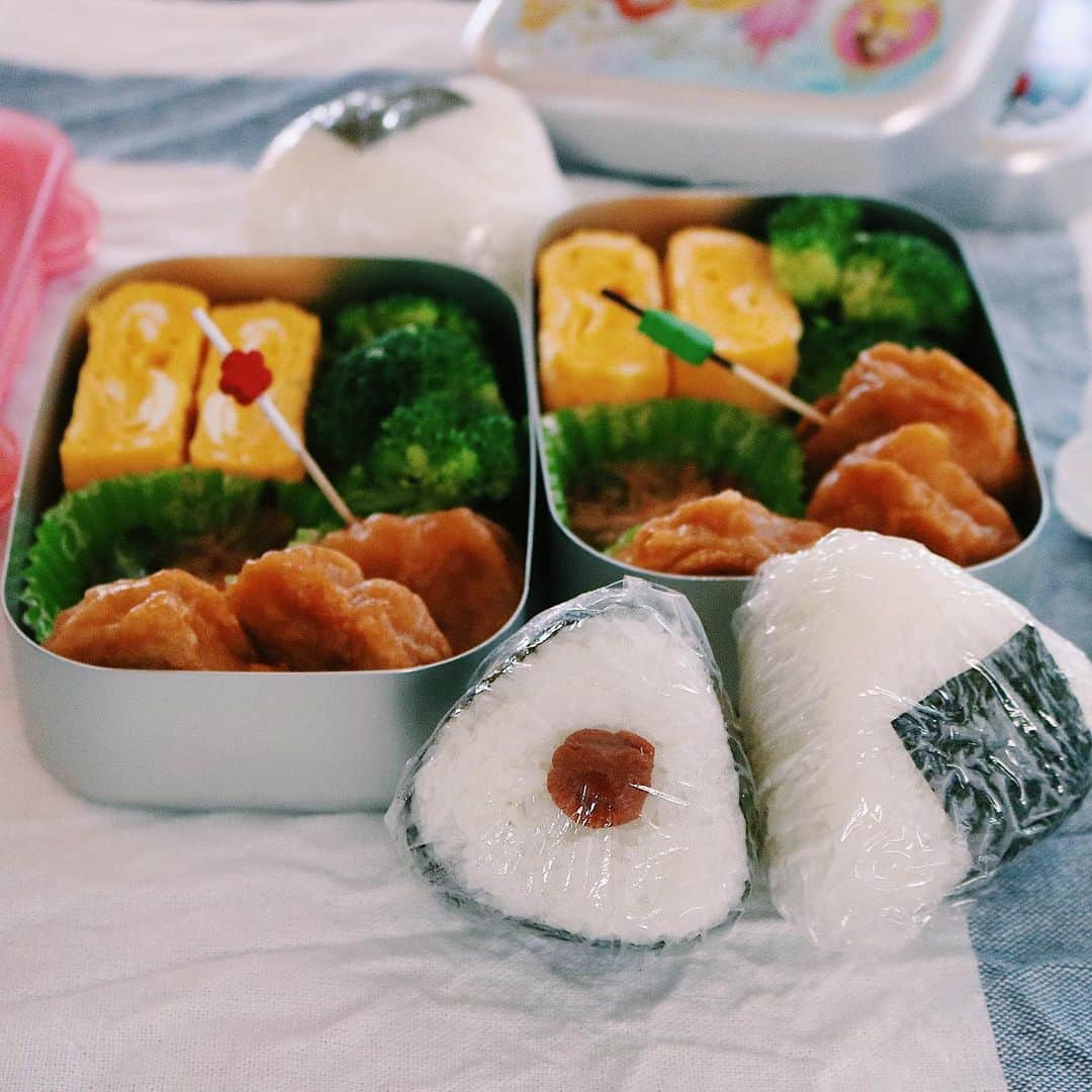 ゆかり/yukariさんのインスタグラム写真 - (ゆかり/yukariInstagram)「弁当 * #おうちごはん #うちごはん #昼ごはん #おひるごはん #ランチ #料理 #手料理 #お弁当 #弁当 #自炊 #家庭料理 #料理好きな人と繋がりたい #暮らし #テーブルコーディネート #おうちごはんLover #food #japanesefood #foodpic #lunchbox #bento #和食 #今日のお弁当 #学童弁当」7月27日 13時54分 - yucali.m