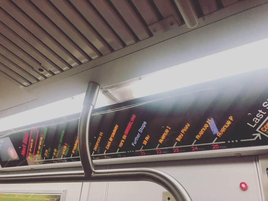 中村アンさんのインスタグラム写真 - (中村アンInstagram)「今回の一番の収穫は、一人で地下鉄移動🚇ができるようになったこと‼︎ 前回訪れた時から、友だちに教えてもらい頑張っていたけど、目的地にたどり着けないこと多々....。今回の旅では無事クリア‼️Google Mapを頼りに。NY楽しいなぁ🥑 #NYC」7月27日 13時56分 - cocoannne