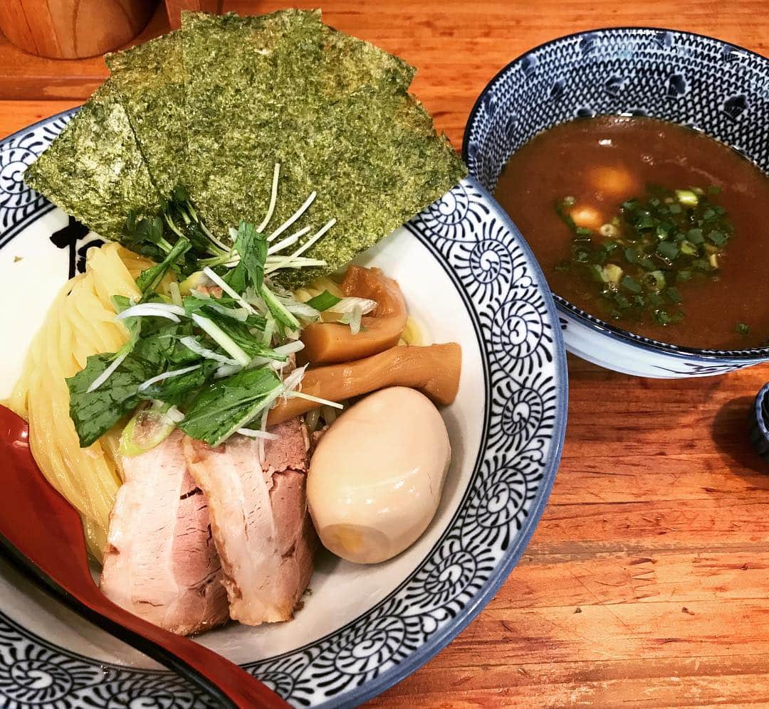 辻仁成さんのインスタグラム写真 - (辻仁成Instagram)「酸味のあるしこしこつけ麺でした。パリにはないかも。あるようでない食感でした。」7月27日 14時06分 - tsujihitonari