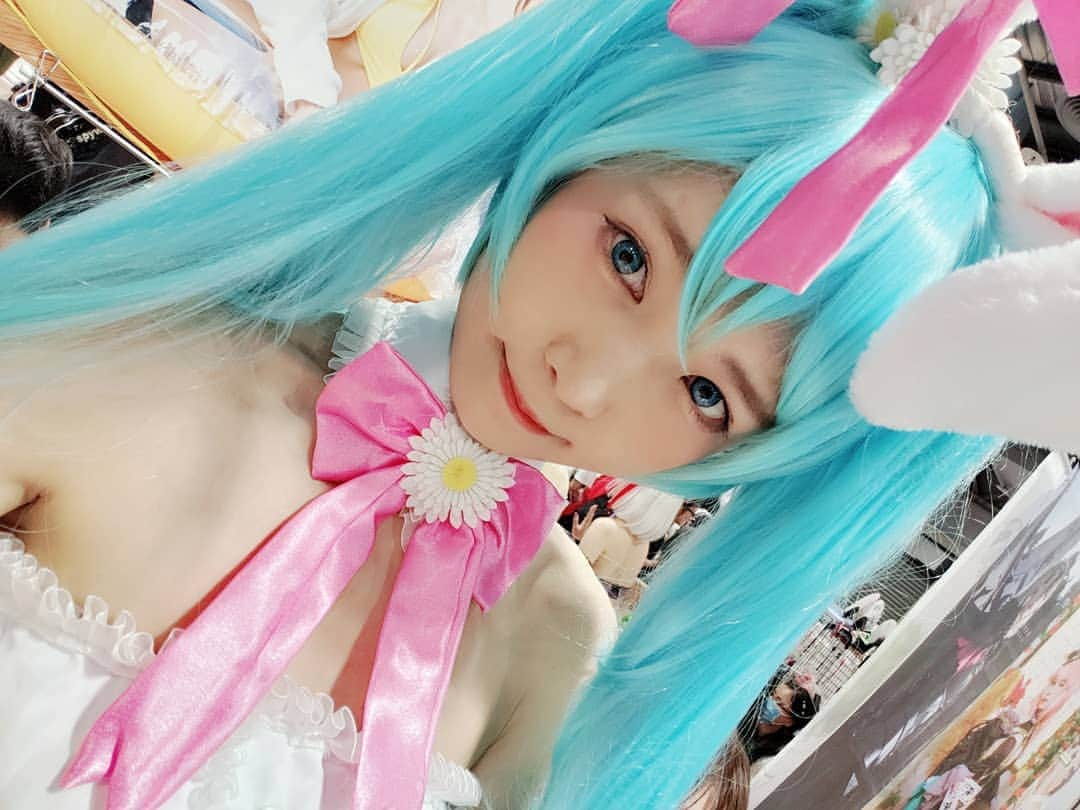 南楓さんのインスタグラム写真 - (南楓Instagram)「久しぶりの#コスプレ💛 #初音みくコスプレ」7月27日 15時02分 - kaede_elysion