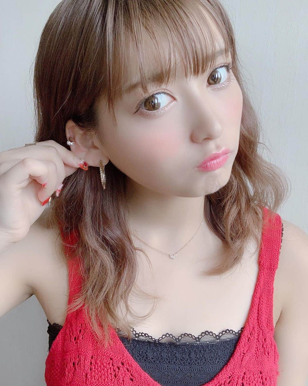 太田里織菜さんのインスタグラム写真 - (太田里織菜Instagram)「. 暑い暑い😵 エアコン付けちゃってるよぉ〜！！ . #らぶどる」7月27日 15時29分 - riopyon1231