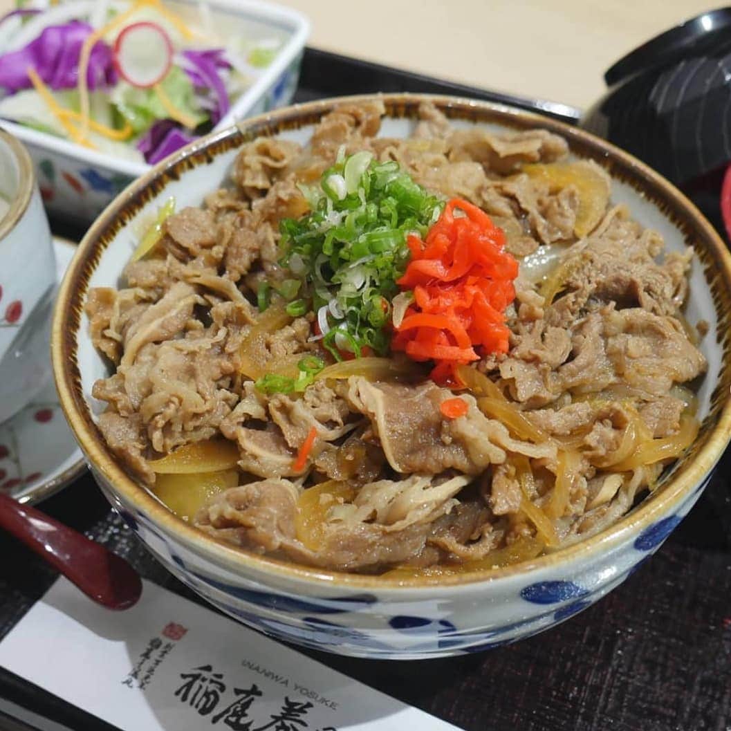 Japan Food Townさんのインスタグラム写真 - (Japan Food TownInstagram)「HURRY UP and enjoy before end of promotion - Inaniwa Yosuke﻿ ﻿ Have you enjoyed MEGA Donburi Lunch Set yet?﻿ Mega Size Donburi Lunch Set is available during limited until 31st of July 2019.﻿ ﻿ Choose your preferred Donburi Item such as Tendon, Shogayaki Don, Gyu Don and more with affordable price and pig portion for your lunch.﻿ *All set include Miso Soup, Small Salad and Chawanmushi.﻿ Mega Don Lunch Set is available until end of July 2019 from 11am to 5pm include weekends and public holidays. ﻿ ﻿ Let's visit "Inaniwa Yosuke" in Japan Food Town and make you full through MEGA Donburi Lunch Set!!﻿ ﻿ Japan Food Town is located at 435 Orchard Road, Wisma Atria Unit 04-39/54.﻿ Inaniwa Yosuke is located at Wisma Atria #04-45 in Japan Food Town.﻿ ﻿ お急ぎ下さい！稲庭養助の期間限定大盛り丼ランチセットは今月末まで﻿ ﻿ Japan Food Town内の「稲庭養助」の「大盛り丼ランチセット」はお楽しみ頂けましたか？﻿ 「大盛り丼ランチセット」は今月末までの期間限定でご利用頂けますのでプロモーション終了前に是非どうぞ！﻿ ﻿ 天丼、しょうが焼き丼、牛丼他豊富な丼メニューの中からお好みの丼物をメガ大盛りでお楽しみ頂ける新しいランチセットメニューです。﻿ お値段もリーズナブルでボリュームも満点、お腹もお財布も大満足の「大盛り丼ランチセット」を是非ご利用下さい！﻿ ＊全ての丼には味噌汁、ミニサラダと茶碗蒸しがセットになります。﻿ 「大盛り丼ランチセット」は2019年7月末までの期間限定で週末、祝祭日を含む11AM〜5PMまでご利用頂けます。﻿ ﻿ さあ、この週末のランチはご家族やご友人と一緒に「大盛り丼ランチセット」でお腹一杯になっちゃってね！﻿ ﻿ Japan Food Townは435 Orchard Road, Wisma Atria Unit 04-39/54にあります。﻿ 稲庭養助はJapan Food Town内、Wisma Atria #04-45にあります。﻿ ﻿  #inaniwayosuke #japanfoodtown #japanesfood #eatoutsg #sgeat #foodloversg #sgfoodporn #sgfoodsteps #instafoodsg #japanesefoodsg #foodsg #orchard #sgfood #foodstagram #singapore #wismaatria  #inaniwaudon #tendon #shogayakidon #gyudon #chickenkatsudon #chickennamban #mega #bigportion #megakunch #gss #greatsingaporesale﻿」7月27日 15時29分 - japanfoodtown