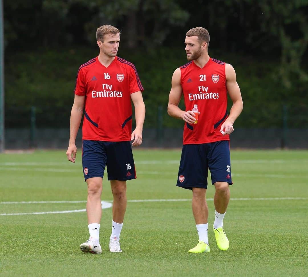カラム・チャンバースのインスタグラム：「The work continues! #coyg」