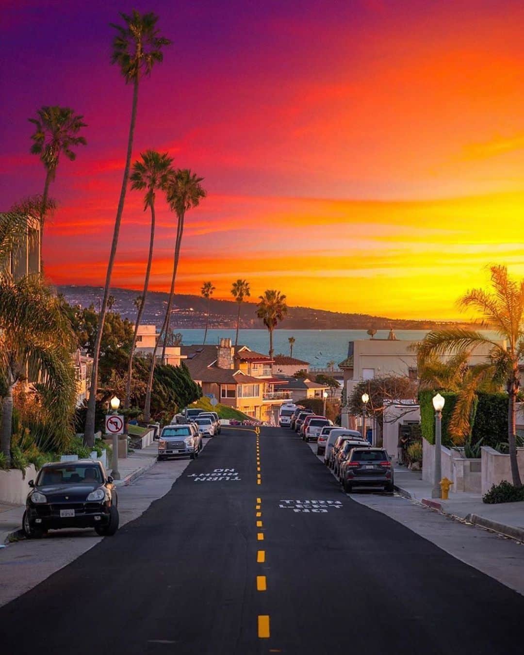 Canon Photographyさんのインスタグラム写真 - (Canon PhotographyInstagram)「LA Sunset are the best. This HDR Image is amazing!! Photography | @natecarroll.la  Los Angeles, California.  #cpfeatureme #la #losangeles #sunset #cali #california #palms」7月27日 16時30分 - cpcollectives