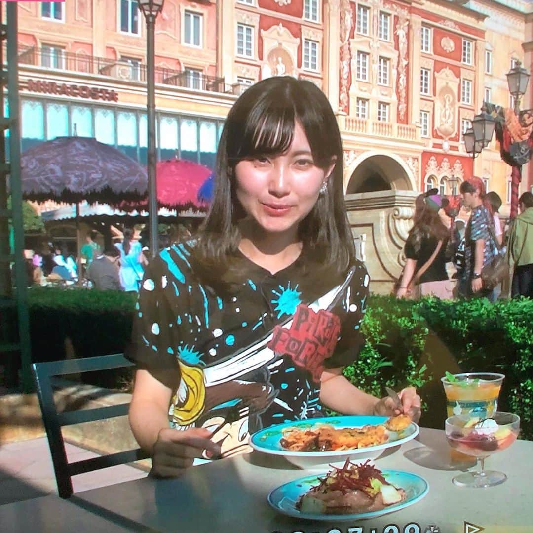 BSNジョシ部さんのインスタグラム写真 - (BSNジョシ部Instagram)「次回の『ジョシ部』はネイルサロンからの2週目。﻿ そしてブカツでは待望の新入部員が﻿ 登場します。﻿ ﻿ 新入部員=BSN新人アナウンサーの﻿ 行貝寧々(なめがいねね)﻿ ﻿ この夏の新しいアトラクションを紹介すべく﻿ ディズニーシーに潜入した行貝アナの﻿ 沈着冷静な活躍を是非ご覧ください。﻿ ﻿ ※部長との絡みがないため﻿ ニックネームはまだ決まってないですが﻿ ベタに﻿ 「ねねちゃん」﻿ とか呼ばれそうな予感。﻿ ﻿ #新潟 #新潟ジョシ部 #BSN #夏 #夏休み #ディズニーリゾート #ディズニーシー #アトラクション #行貝寧々 #新人アナウンサー #アナウンサー #BSNアナウンサー #今井美穂 #ネイル」7月27日 22時25分 - bsnjoshibu