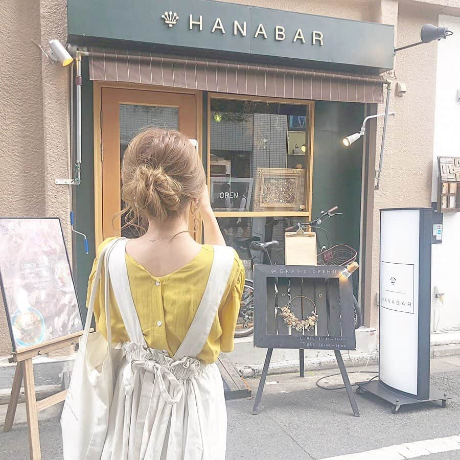 haruさんのインスタグラム写真 - (haruInstagram)「ㅤㅤㅤㅤㅤㅤㅤㅤㅤㅤㅤㅤㅤ ㅤㅤㅤㅤㅤㅤㅤㅤㅤㅤㅤㅤㅤ ㅤㅤㅤㅤㅤㅤㅤㅤㅤㅤㅤㅤㅤ #haru3cafe ☕💕 ㅤㅤㅤㅤㅤㅤㅤㅤㅤㅤㅤㅤㅤ お久しぶりのカフェ投稿 ☕︎*ﾟ たまってるのでちゃんと更新します😭 遅くなってすみません( ´^`° )💭 ㅤㅤㅤㅤㅤㅤㅤㅤㅤㅤㅤㅤㅤ 先月ちょこと行った @hanabar.ikebukuro 💐 前ちょこが見つけてくれて 行ったら臨時休業で☜﻿ 今回行けて嬉しかった𓂃 (  ˊᵕˋ )♥笑 ㅤㅤㅤㅤㅤㅤㅤㅤㅤㅤㅤㅤㅤ ドライフラワーがたくさんあって お料理にもお花を使ってて お花であふれてました☺💓 ㅤㅤㅤㅤㅤㅤㅤㅤㅤㅤㅤㅤㅤ タコライスめちゃくちゃ美味しかったです🤭🧡 ㅤㅤㅤㅤㅤㅤㅤㅤㅤㅤㅤㅤㅤ ちょこりん🍫ありがとう☺💕 ㅤㅤㅤㅤㅤㅤㅤㅤㅤㅤㅤㅤㅤ ㅤㅤㅤㅤㅤㅤㅤㅤㅤㅤㅤㅤㅤ #池袋カフェ#hanabar#東京カフェ#tokyocafe #haru3cafe #おはるの東京カフェ #おはるカフェ巡り  ㅤㅤㅤㅤㅤㅤㅤㅤㅤㅤㅤㅤㅤ」7月27日 17時41分 - __haru3