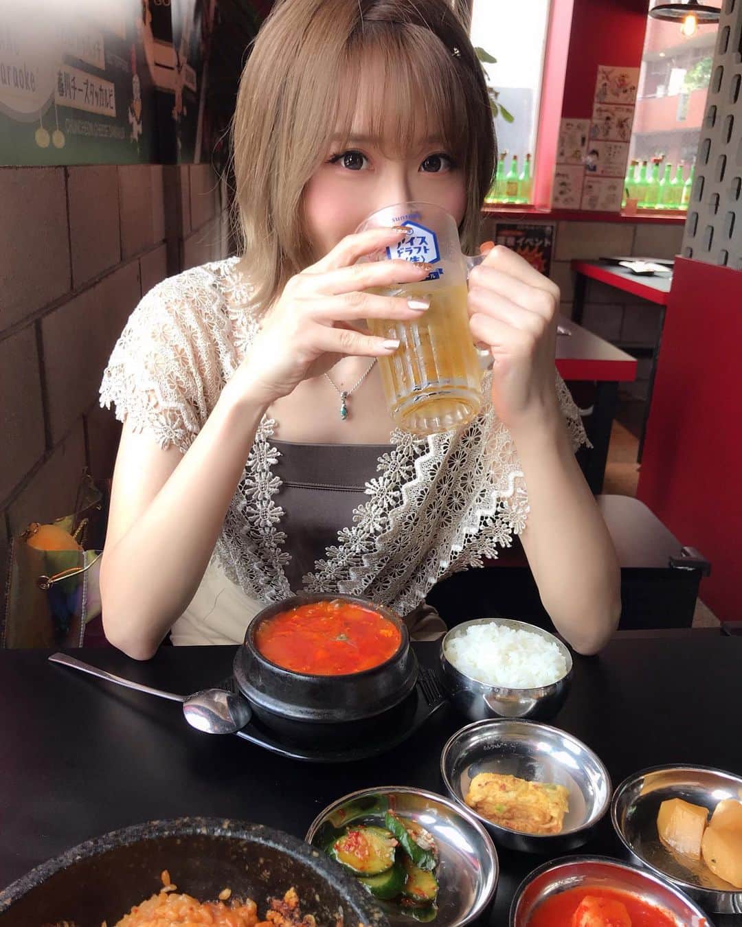 TONEAYUさんのインスタグラム写真 - (TONEAYUInstagram)「あにょーん🍺﻿ ﻿ 6月にシレッと韓国行ったにも関わらず、今すぐ韓国に飛びたいTONEAYUです🥺✈️🇰🇷﻿ ﻿ 今週は、なんと2日連続！！﻿ ﻿ 新大久保行きました🤫﻿💕💕 ﻿ アイスドラフトを新大久保で初めて飲んだんだけど、キンキンのビールが最高においしい🍻﻿😍🍺 ﻿ 韓国料理とアイスドラフトが最高🤤 ﻿ ということで、2日連続、韓国料理とビール🥰﻿ ﻿ まっしそよ🥺💕💕💕﻿ ﻿ とんちゃんポチャも初めて行ったけど、店内綺麗でめちゃよかった🐷❣️﻿ ﻿ 🍺 @suntory_jp 🍺﻿ ﻿ #アイスドラフト #新大久保 #とんちゃんポチャ #ビールが主食 #ビール #beer #韓国料理 #韓国 #lunch」7月27日 18時22分 - toneayu