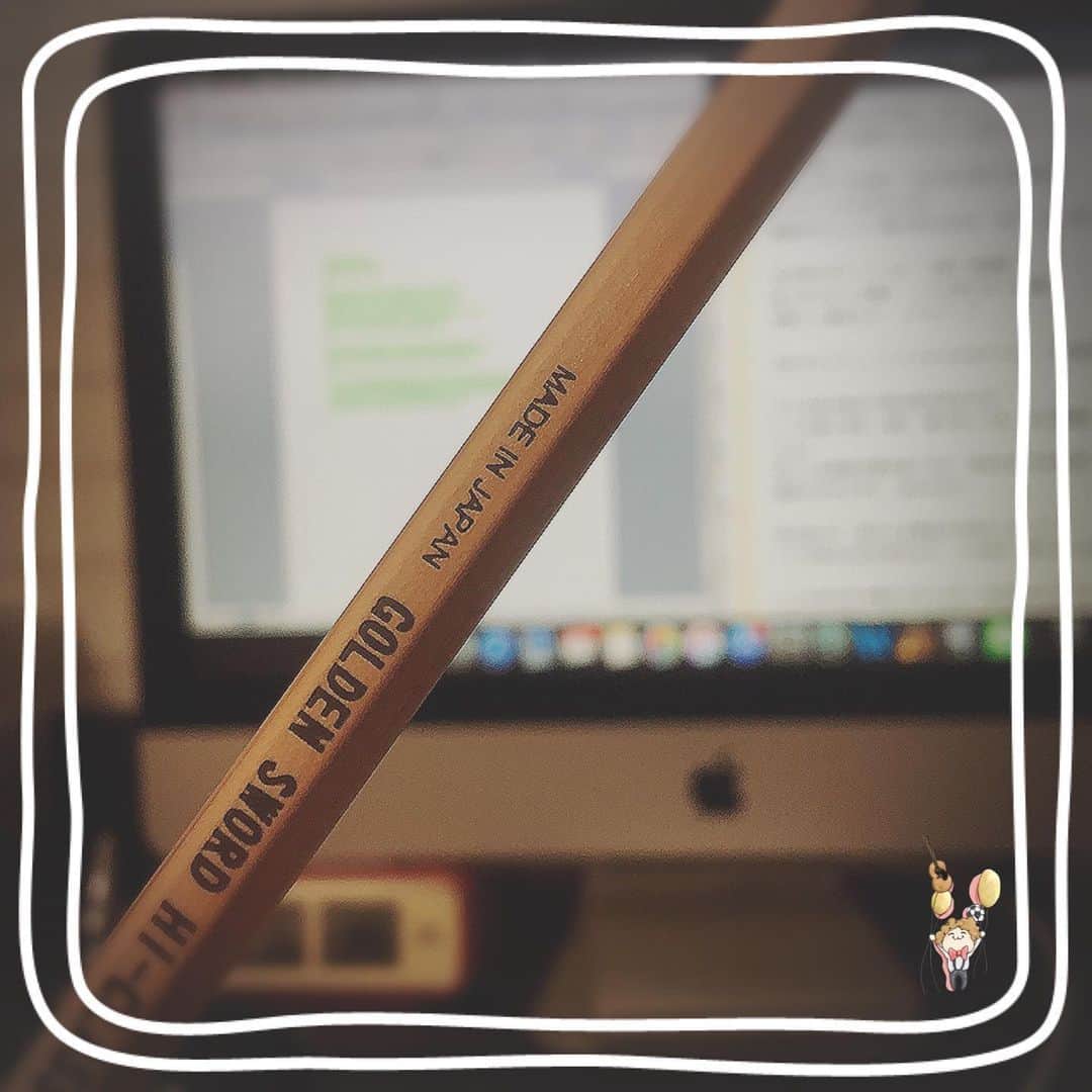 樋口和真のインスタグラム：「曲作りひぐ #君だけの歌を作ります  #オーダーメイドソングライター #樋口和真」
