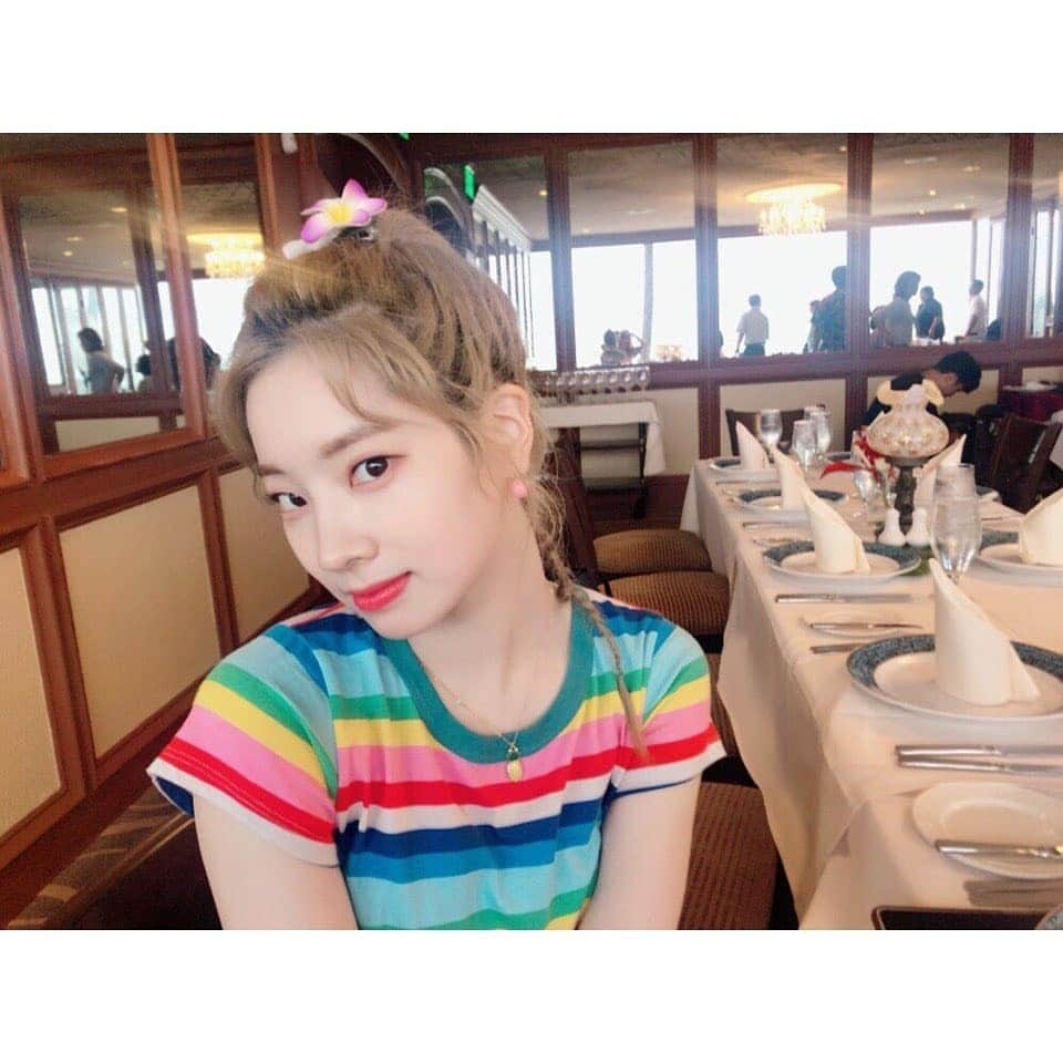 TWICEさんのインスタグラム写真 - (TWICEInstagram)「☀️☁️🍀🌸🌈」7月27日 19時09分 - twicetagram