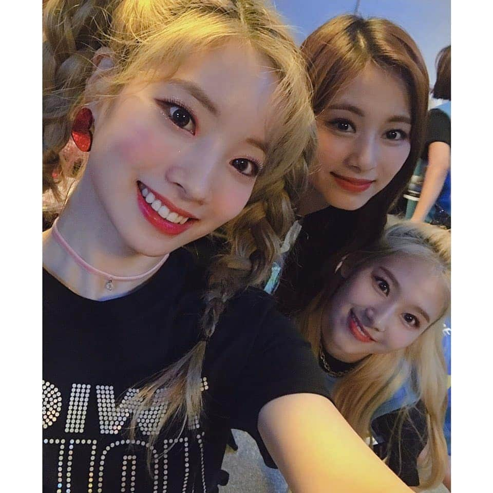 TWICEさんのインスタグラム写真 - (TWICEInstagram)「#TWICELIGHTS❣️」7月27日 19時11分 - twicetagram