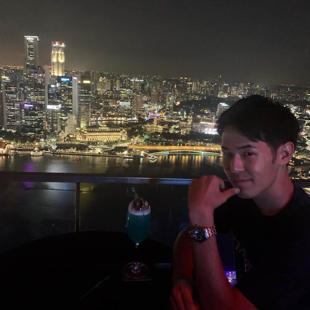 りょうのインスタグラム：「0泊弾丸シンガポール旅行。」