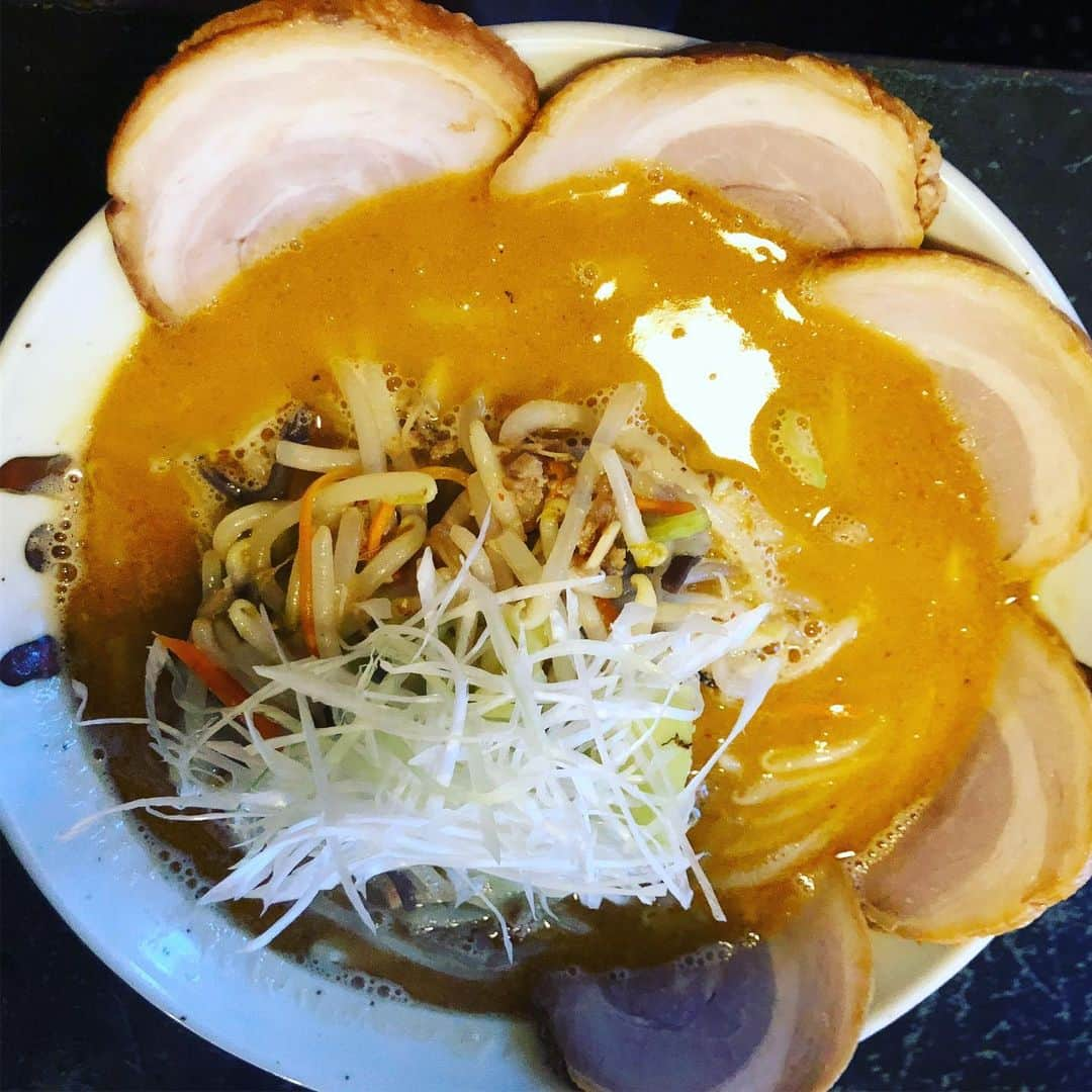 おごせ綾さんのインスタグラム写真 - (おごせ綾Instagram)「#樹よし#ラーメン#鶏白湯味噌#新潟#ramen #ふーどすたぐらむ #foodstagram #gourmet#yummymummies#yummy#gourmet#delicious #グルメ#グルメ好きな人と繋がりたい #ごはん #めしすたぐらむ #foodphotography #foodporn #foodie #foodyvietnamese」7月27日 19時33分 - ogose0123