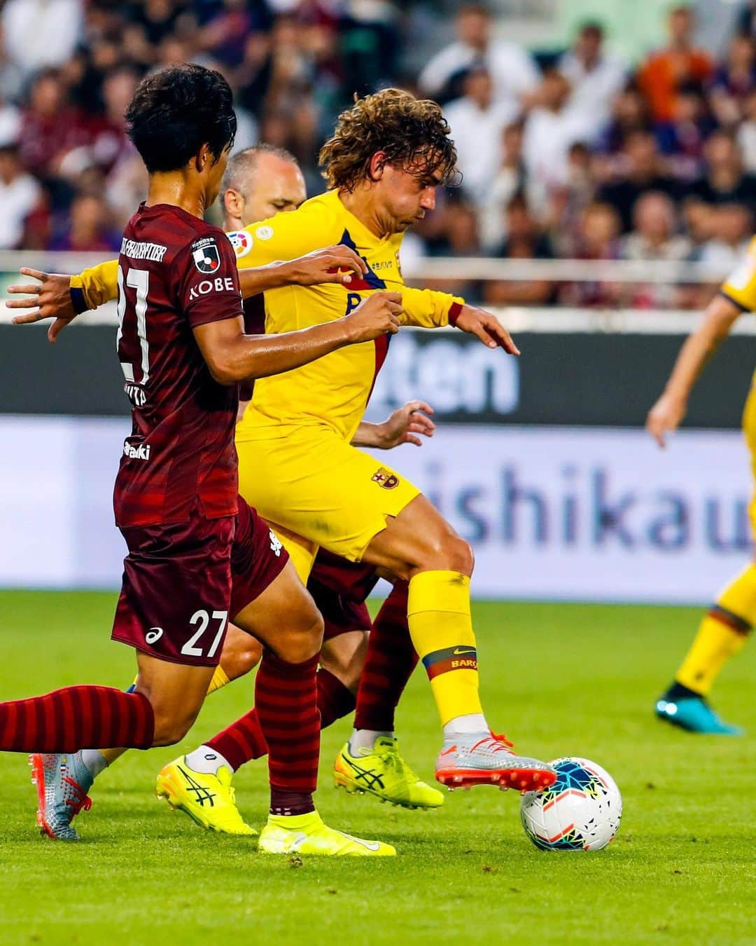 FCバルセロナさんのインスタグラム写真 - (FCバルセロナInstagram)「🏆 #RakutenCup 🇯🇵 ⚽ @visselkobe - @fcbarcelona 🙏 A very special match 📍 Noevir Stadium (Kobe)」7月27日 19時47分 - fcbarcelona