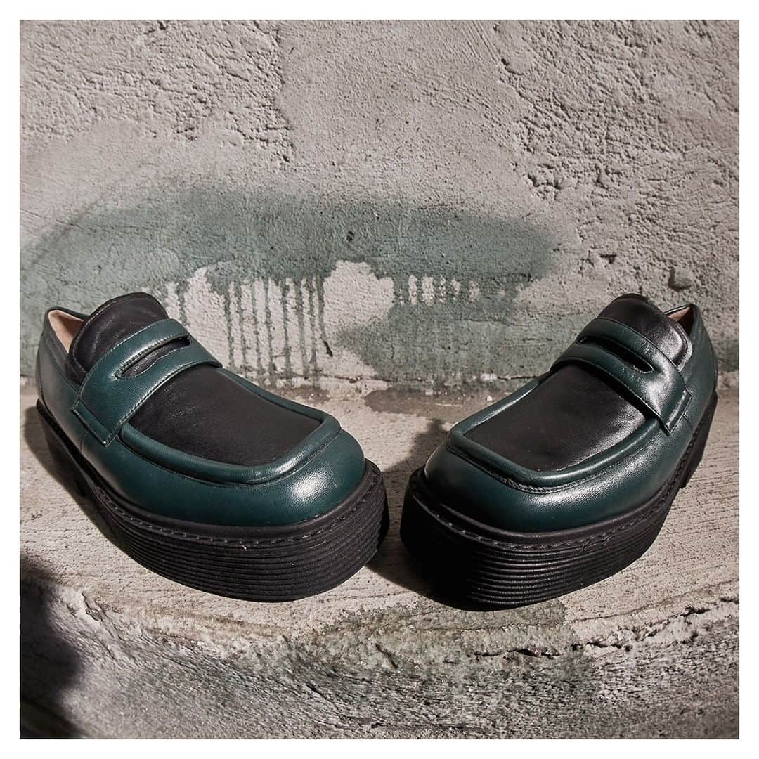 マルニさんのインスタグラム写真 - (マルニInstagram)「Exploded loafers. #MarniPrefall19」7月27日 20時01分 - marni