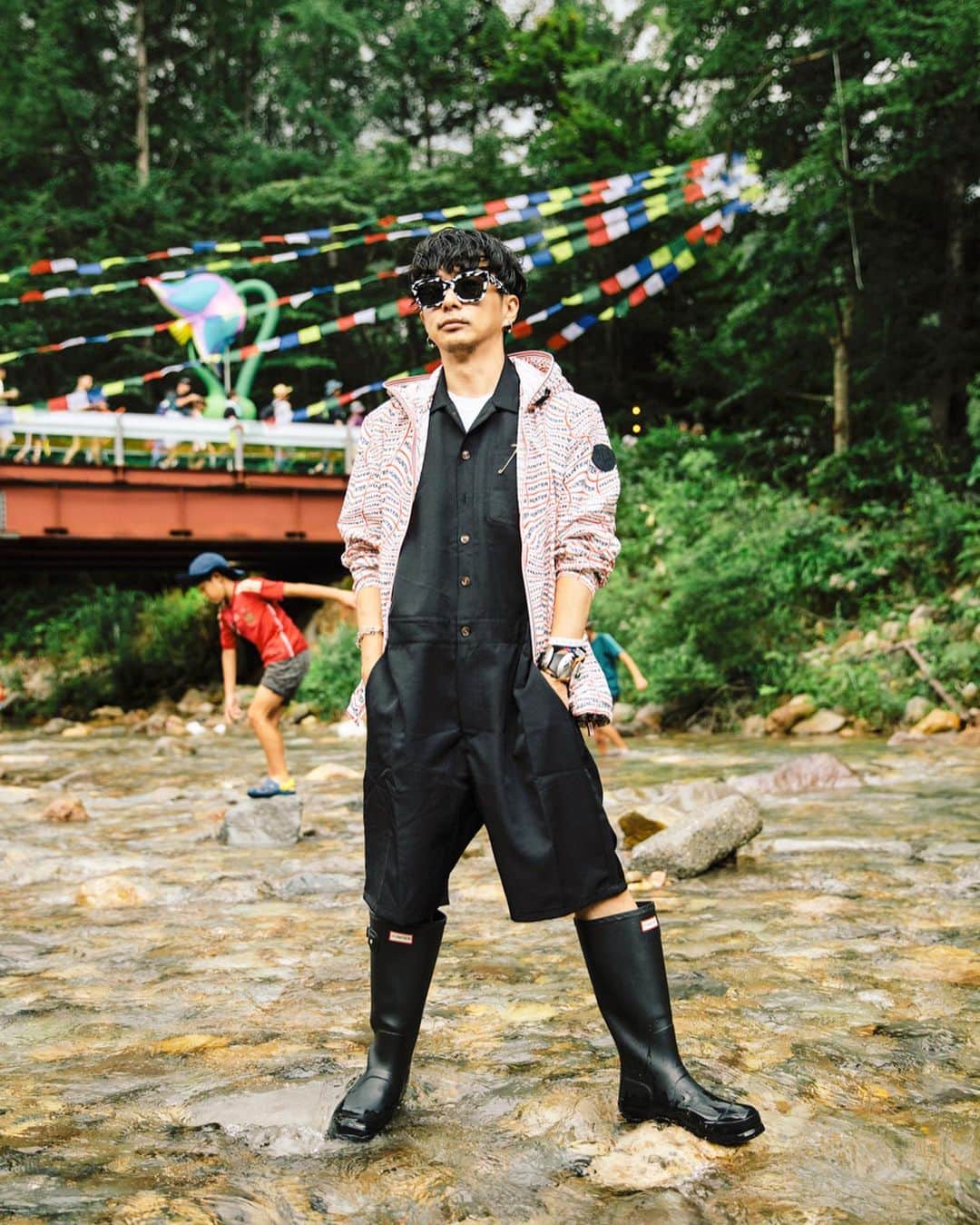 奈良裕也さんのインスタグラム写真 - (奈良裕也Instagram)「FUJI ROCK FESTIVAL 2019 🏔🎶🎸 🌈TEAM ハンター ☔️👢 @hunterboots #HunterOriginal」7月27日 20時02分 - yuyanara