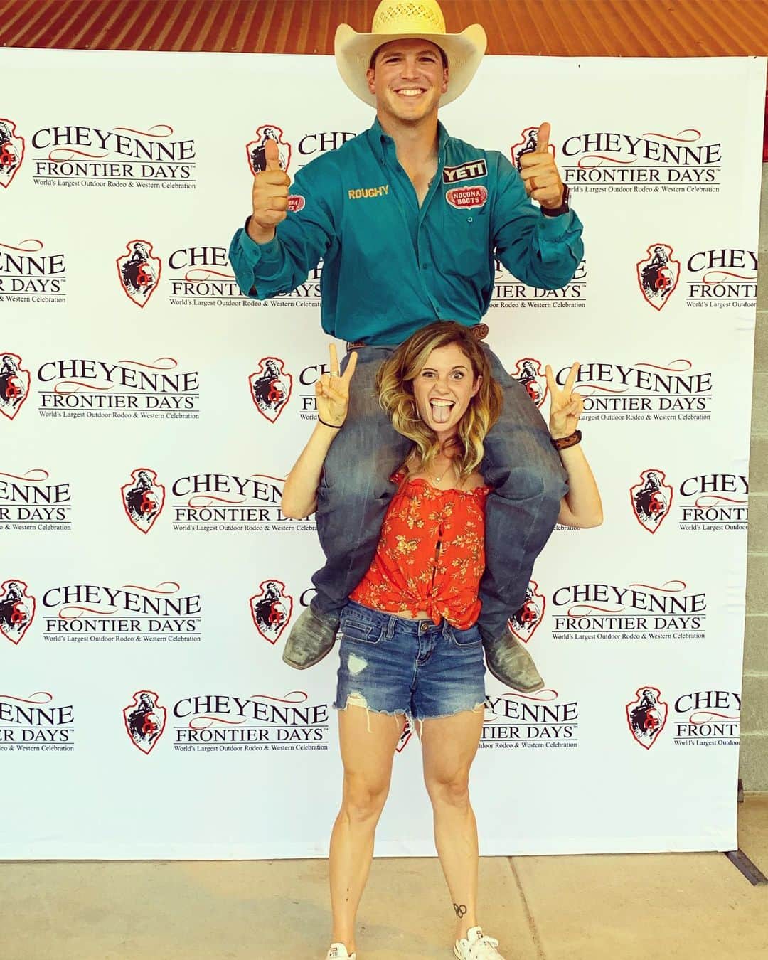 ペイジ・ローレンスのインスタグラム：「Happy to have finally made it to the Daddy of ‘em all-  @chefrontierdays !!! 📸: @blinggirlxoxo  Spotter: @sterling_crawley」
