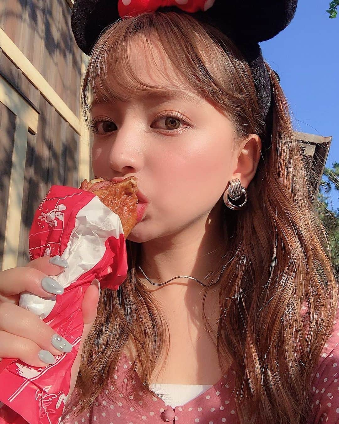 平尾優美花（ゆみちぃ）さんのインスタグラム写真 - (平尾優美花（ゆみちぃ）Instagram)「🏰 シーに新しいアトラクション出来たってマ？ いきたいなあ🥺すでに🥺🥺 コメントあとで返信しようかな📝 #disneyland」7月27日 22時45分 - hirao_yumika