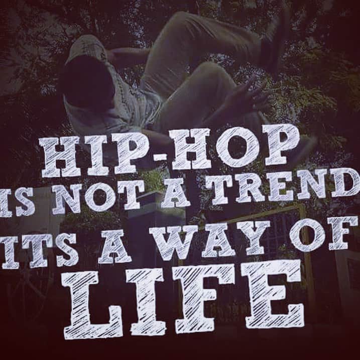 LiLyさんのインスタグラム写真 - (LiLyInstagram)「hiphopとは、 一時的な流行などではなく、 人生をかけた生き様である。  lets keep it real💫  #リリ訳」7月27日 23時21分 - lilylilylilycom
