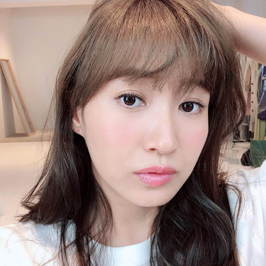 藤本美貴さんのインスタグラム写真 - (藤本美貴Instagram)「久しぶりに美容院でヘアカラー！笑」7月27日 23時30分 - mikittyfujimoto