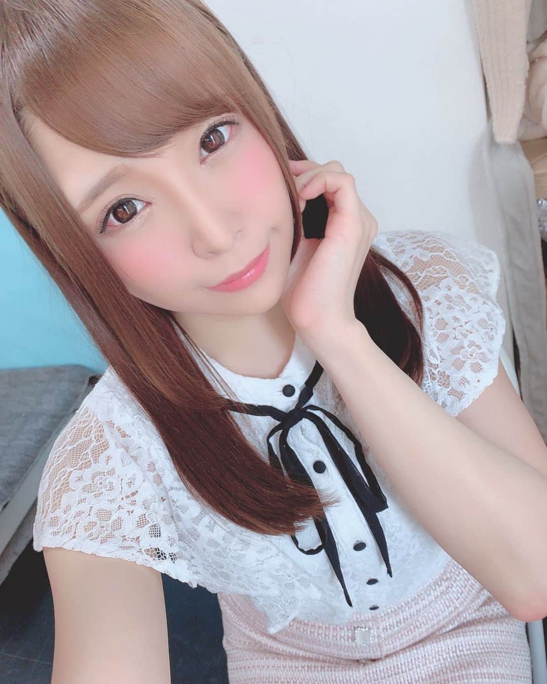 加藤ももかのインスタグラム：「明日は女子社員酒場にて1日店長☀️☀️ ⏰7/28(日) 1部 15:00～17:00 https://ec.sod.co.jp/prime/videos/item.php?id=TIKE-089 2部 18:00～20:00 https://ec.sod.co.jp/prime/videos/item.php?id=TIKE-090  女子社員酒場秋葉原本店さま✨ (東京都千代田区神田佐久間町1-15-3) 秋葉原駅昭和通り口から15秒💓 ( ˙꒳​˙ ).｡o（各部残り4名様ずつ。。いそいで。。！！！） 泥酔ももかに会いに来てね🍑🥂」