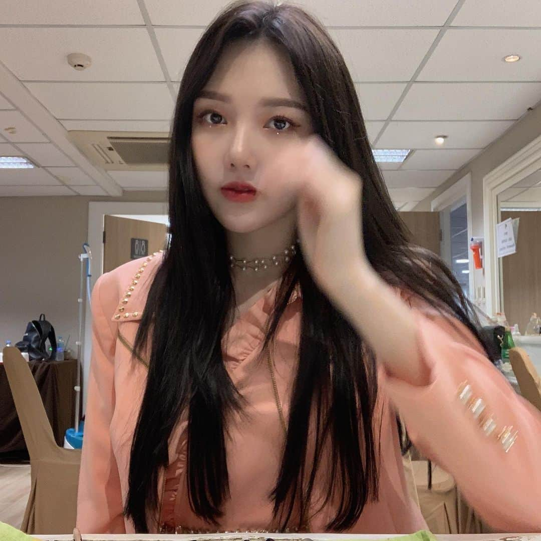 GFriendさんのインスタグラム写真 - (GFriendInstagram)「깐린🖤#예린」7月28日 0時03分 - gfriendofficial