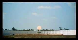 ガゴシアン・ギャラリーさんのインスタグラム写真 - (ガゴシアン・ギャラリーInstagram)「Taryn Simon's "Exploding Warhead, Test Area C-80C, Eglin Air Force Base, Florida" (2007) features in the fourth iteration of the Aichi Triennale. The international contemporary art exhibition opens on August 1 at various locations in Japan. ___________ #TarynSimon #AichiTriennale #Gagosian @aichitriennale (1,2,3,4) Taryn Simon, "Exploding Warhead, Test Area C-80C, Eglin Air Force Base, Florida," 2007 (detail) © Taryn Simon」7月28日 0時05分 - gagosian