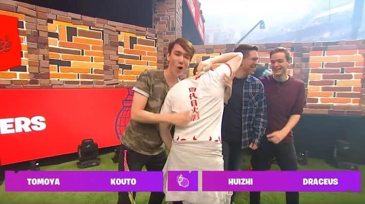 トムのインスタグラム：「ワールドカップで2位になれた！超楽しかった😊 #フォートナイト #fortnite」