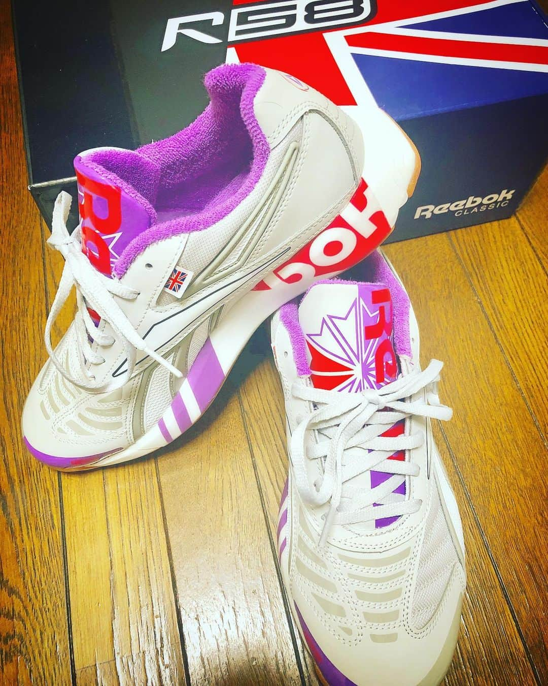 清水玲奈さんのインスタグラム写真 - (清水玲奈Instagram)「💜. . #reebok  #r58  #purple  #newshoes  #sneakers  #instagood . .」7月28日 1時38分 - reina__shimizu