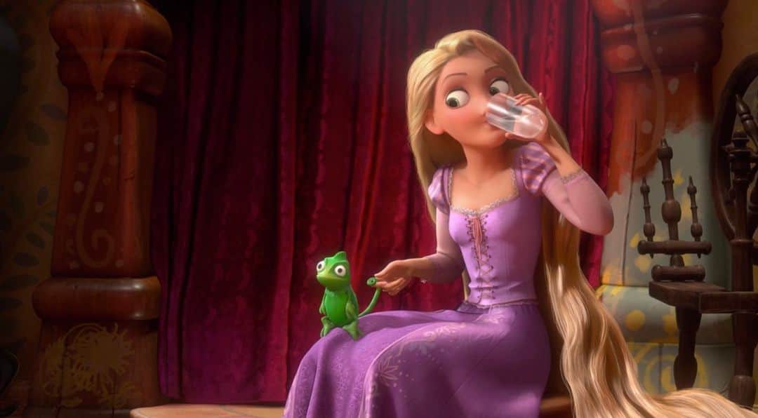 ウォルト・ディズニー・アニメーション・スタジオズさんのインスタグラム写真 - (ウォルト・ディズニー・アニメーション・スタジオズInstagram)「From story sketch to final scene: Rapunzel and Pascal in "When Will My Life Begin."」7月28日 1時41分 - disneyanimation