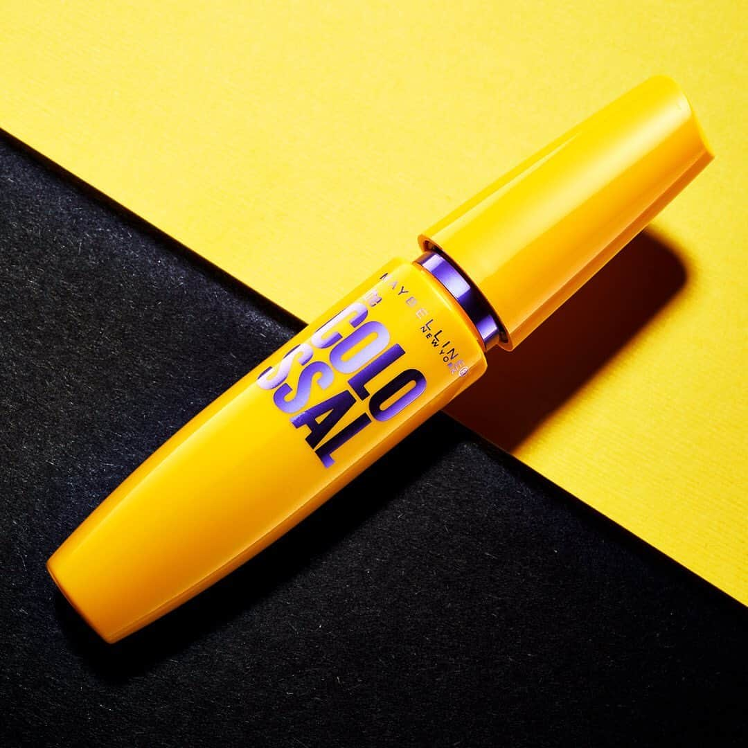 Maybelline New Yorkさんのインスタグラム写真 - (Maybelline New YorkInstagram)「"I love this mascara! This product is ALWAYS in my makeup bag! It separates my lashes perfectly and makes my lashes look almost fake! This stuff really works! I love it!" - jessicalcampbell728, maybelline.com review. Tell us what you 💛 about #colossalmascara in the comments!」7月28日 2時18分 - maybelline