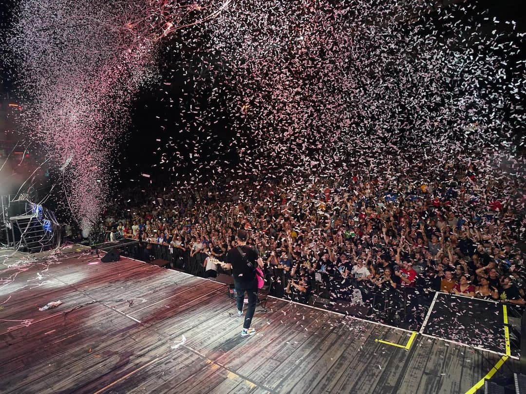 マーク・ホッパスさんのインスタグラム写真 - (マーク・ホッパスInstagram)「Tampa Bay! 📷 @adamdegross」7月28日 3時49分 - markhoppus