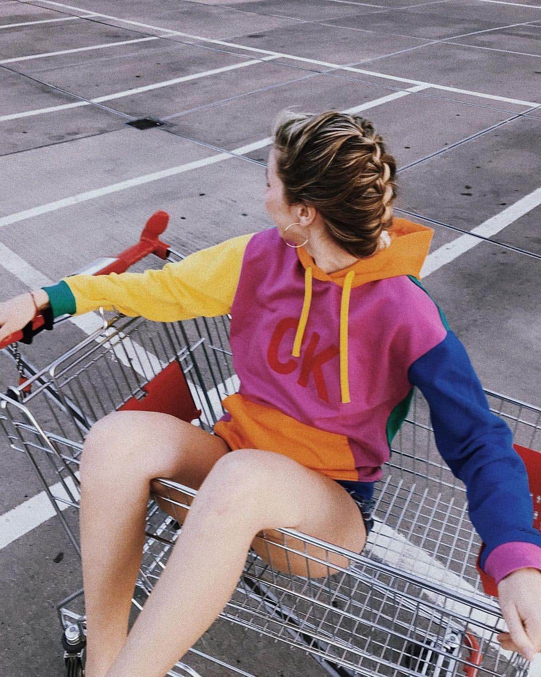 Calvin Kleinさんのインスタグラム写真 - (Calvin KleinInstagram)「Rolling into #Pride like 〰️ ⠀⠀⠀⠀⠀⠀⠀⠀⠀⠀⠀⠀⠀⠀⠀⠀⠀⠀⠀⠀⠀⠀⠀⠀⠀⠀⠀ @adrils is ready for #BerlinPride in our Colorblock Hoodie 🌈 How are you celebrating? Share with us ⏩ #PROUDINMYCALVINS ⠀⠀⠀⠀⠀⠀⠀⠀⠀⠀⠀⠀⠀⠀⠀⠀⠀⠀⠀⠀⠀⠀⠀⠀⠀⠀⠀ In support of LGBTQ+ equality, #CALVINKLEIN has made a donation to @humanrightscampaign™ ⠀⠀⠀⠀⠀⠀⠀⠀⠀⠀⠀⠀⠀⠀⠀⠀⠀⠀⠀⠀⠀⠀⠀⠀⠀⠀⠀ Shop now at calvinklein.com:  Colour Block Hoodie [EU]」7月28日 4時58分 - calvinklein