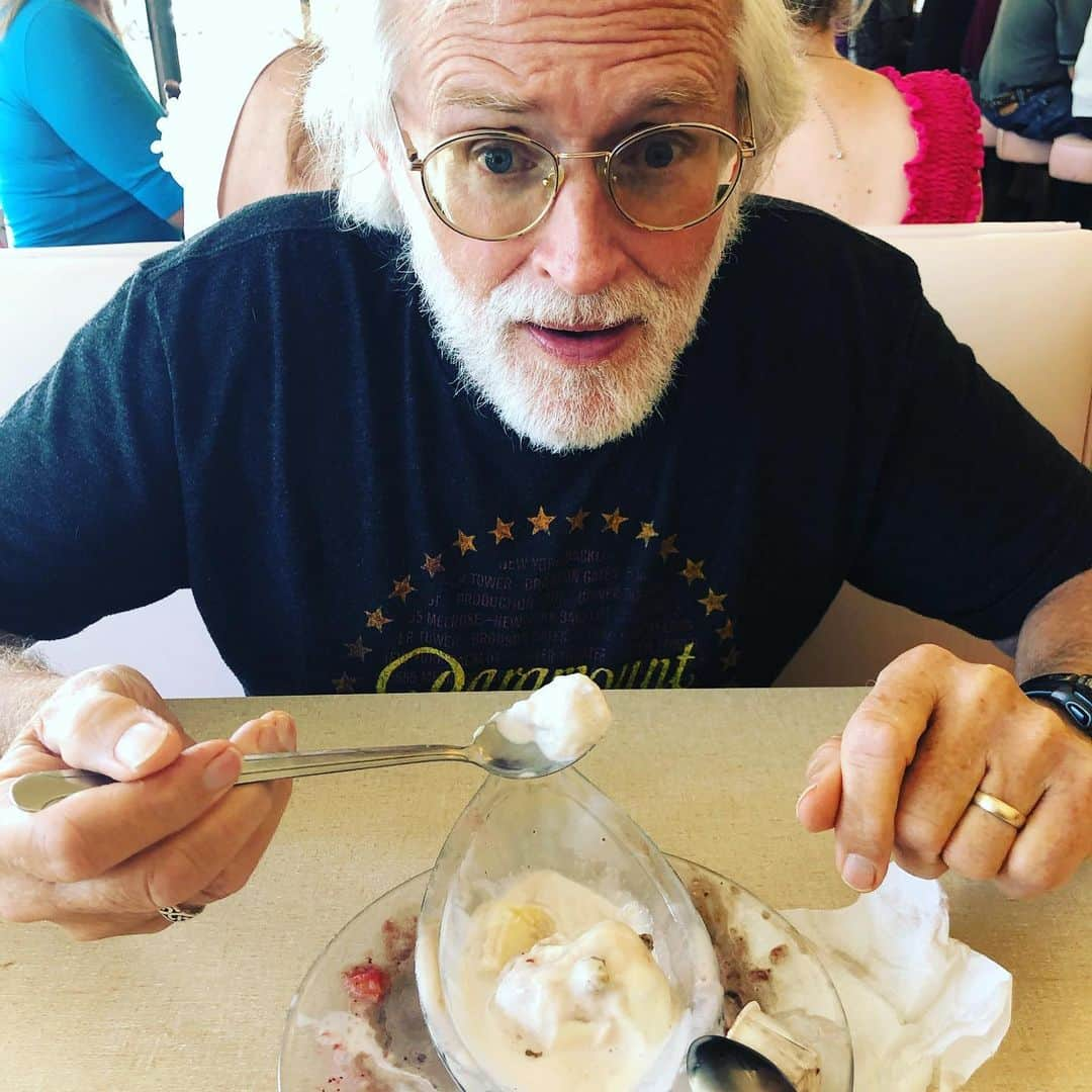 シーマス・デヴァーさんのインスタグラム写真 - (シーマス・デヴァーInstagram)「You don’t have to finish it, Dad. #70YearOldChild」7月28日 5時03分 - seamuspatrickdever