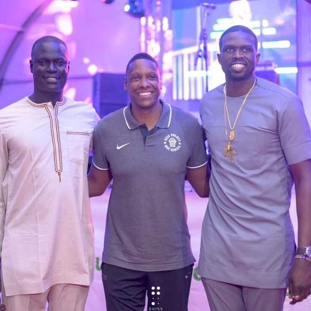 ルオル・デンさんのインスタグラム写真 - (ルオル・デンInstagram)「The importance of @gallosn and Masai Ujiri is now being seen by many, but I've seen the hard work they've put in for so many years. Their incredible achievements in the highest levels of basketball have been very inspirational to the continent and the world. The years and years of hard work to make sure Africa/Africans take a step forward has been very special cause it shows the many different ways we can affect the world through sports while showing the potential of AFRICA🙏🏿🌍🇸🇸🇳🇬🇸🇳 @seedproject 📸 @guissentertainment」7月28日 6時02分 - luoldeng9