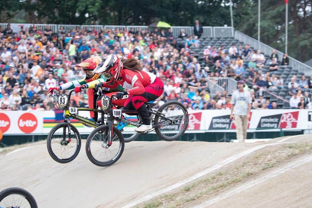 丹野夏波さんのインスタグラム写真 - (丹野夏波Instagram)「It was pretty tough 3laps for me at World Championships but I need to learn from it and get more stronger!🔥 Thank you to @analyticbmx / #bmxteamjapan / Parents / Sponsors / and all for supporting. .  エリート1年目での世界選手権。上手く噛み合わないまま終わってしまったが、ここから学び自分を高めていきます。 サポート、応援してくださった皆さんありがとうございました！  このままアメリカに戻り、9月のワールドカップでは今回とは違う自分を出せるようにトレーニング頑張ります！！ .  #iRCTIRE #Wiawis #Kabuto #Oakley #Maviccycling #KMCChain #aminovital #wakos #aggressivedesign #faith #bmxshopcave #hakuhogirlsschool #横濱コーポレーション . Photo: @kenichiinomata」7月28日 16時07分 - kanamitanno