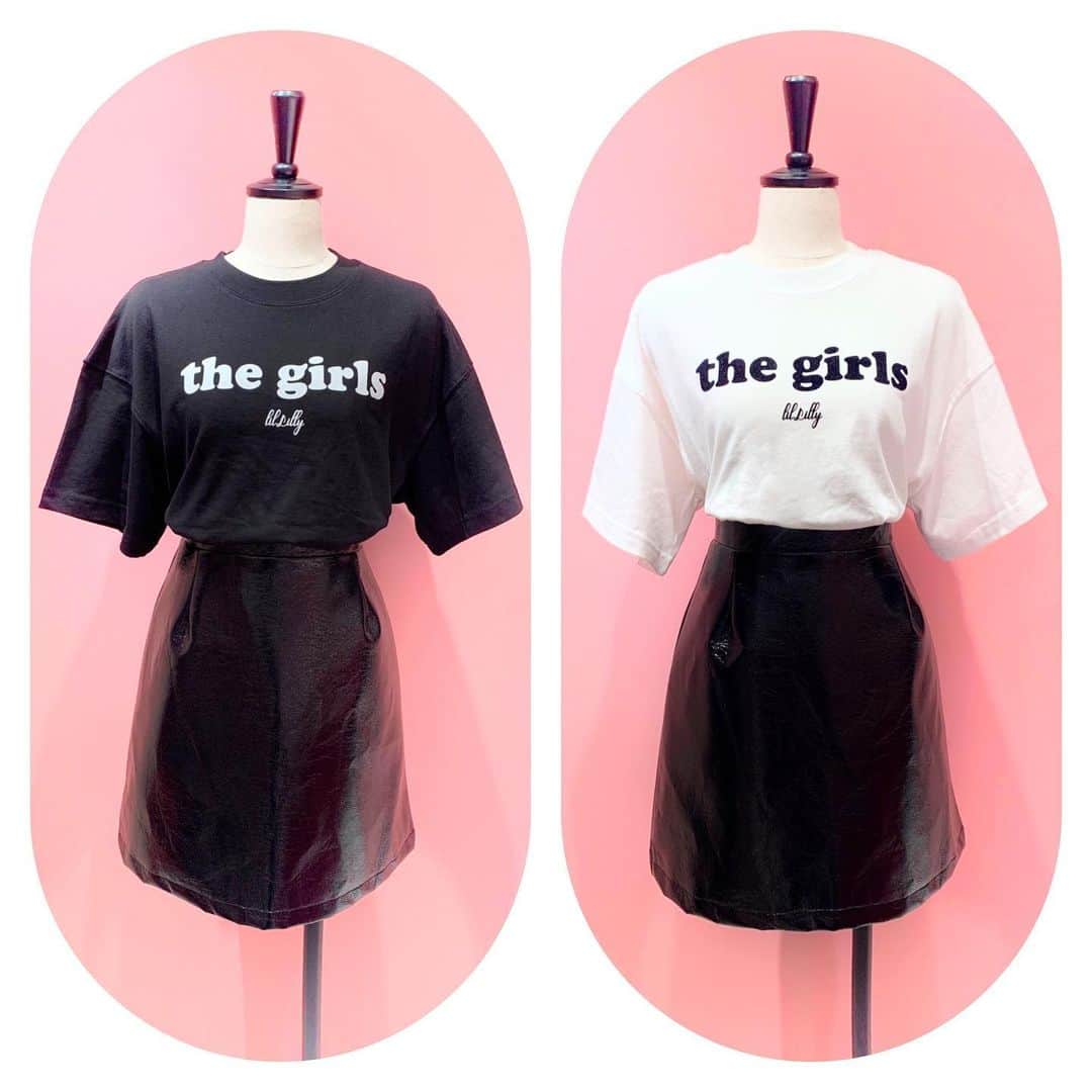 lilLillyさんのインスタグラム写真 - (lilLillyInstagram)「2019 Autumn Collection ♡ the girls Tシャツ color BLACK/WHITE size FREE ¥6,000 + tax . #lilLilly #lillillytokyo #lillillyshinjuku #lillillynagoya」7月28日 16時36分 - lillilly_official
