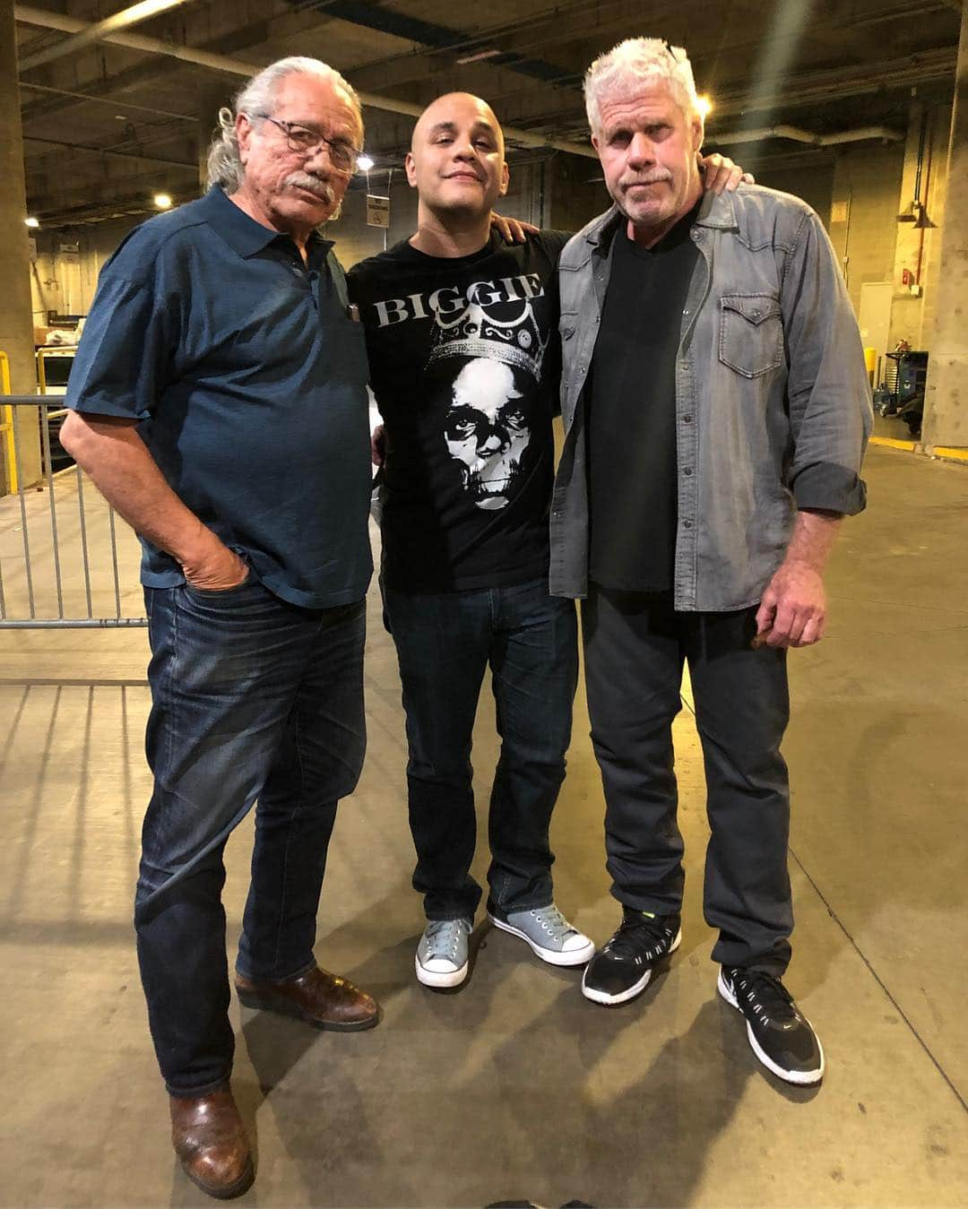 ロン・パールマンさんのインスタグラム写真 - (ロン・パールマンInstagram)「Three vatos walk onto a loading dock...」7月28日 8時52分 - perlmutations