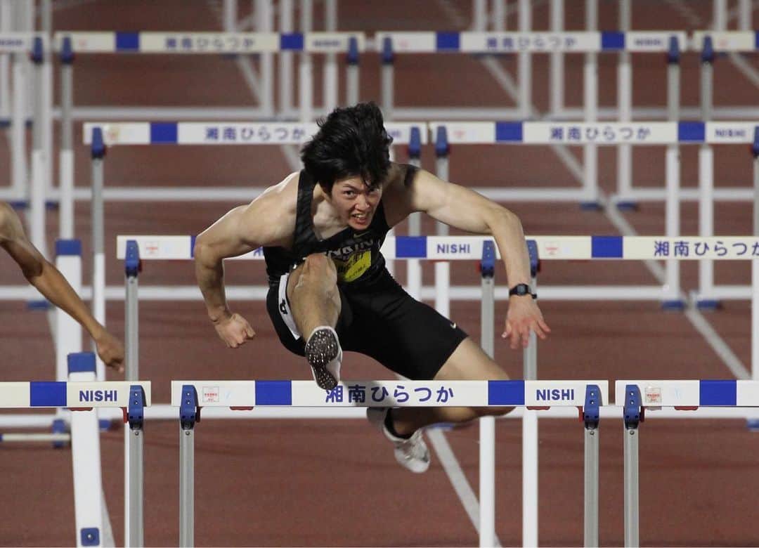 高山峻野のインスタグラム：「実業団学生対抗 +1.9m13秒30🥇  神風のおかげで日本新記録でました！ たくさんのご声援、ありがとうございました！  #110mh」