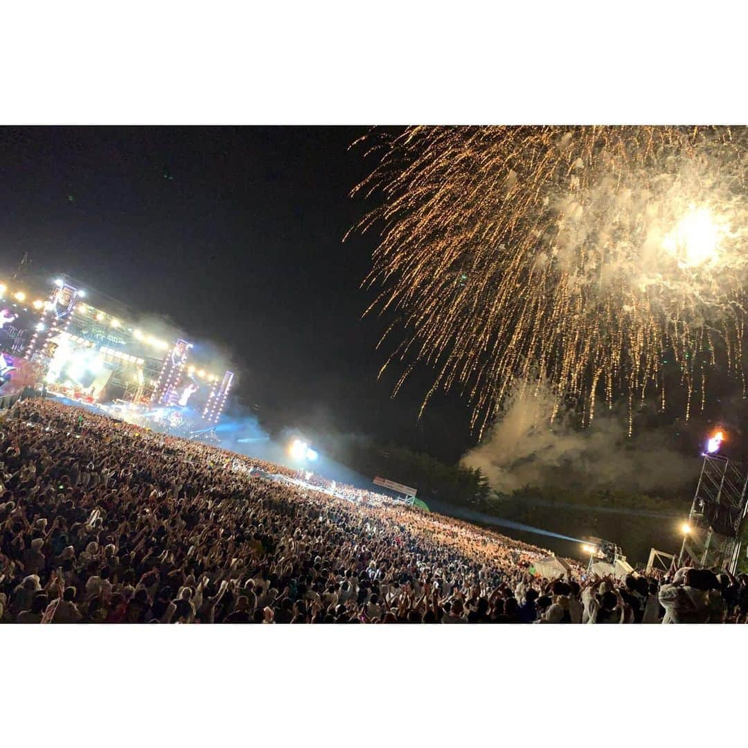 UZさんのインスタグラム写真 - (UZInstagram)「おはよう😆 いい余韻👍🎇 #spyair #jlt2019」7月28日 10時17分 - uzspyair